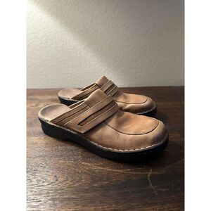 Miles Ran Leather Women's‎ Size 7 Great..